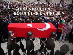 Türkiye şehidine ağladı